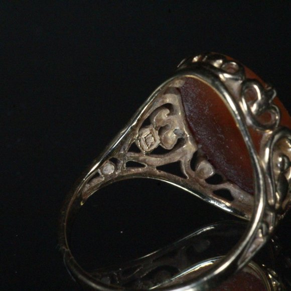 VINTAGE 10k GOLD CARVED CONCH SHELL CAMEO FILIGREE RING - Picture 8 of 8